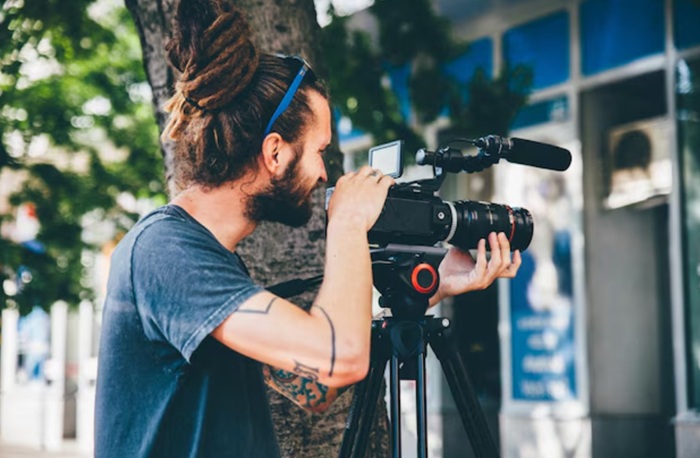 5 Fungsi Penting Kartu Liputan Wartawan yang Wajib Kamu Pahami untuk Menjamin Kebebasan Pers Indonesia