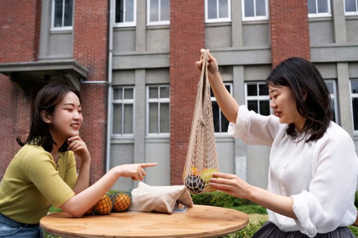 Tips Membuka Usaha dengan Sahabat: Panduan Lengkap untuk Sukses Bersama