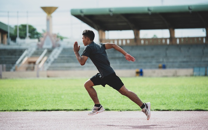 5 Penyebab Paha dan Betis Terasa Gatal Setelah Berlari